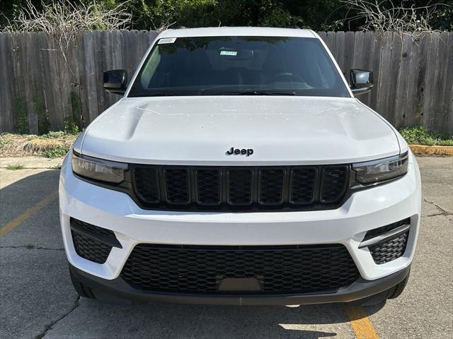 new 2024 Jeep Grand Cherokee car, priced at $38,575