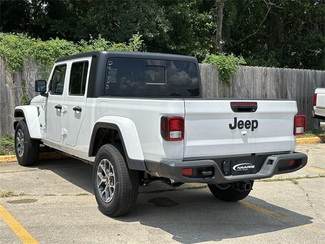 new 2024 Jeep Gladiator car, priced at $40,775