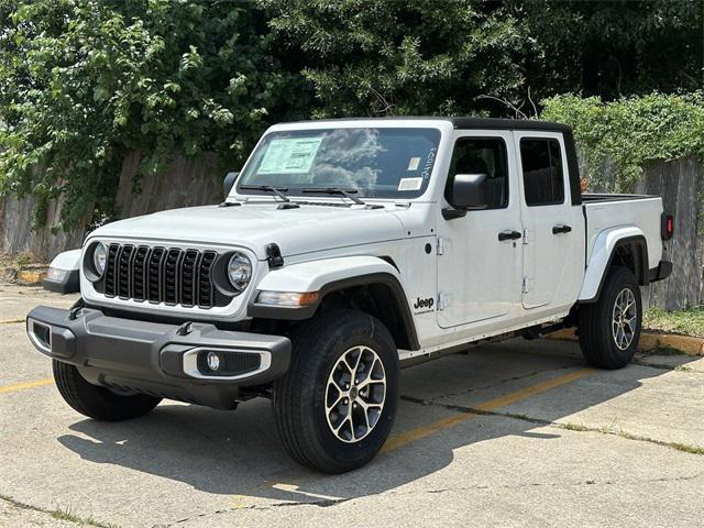 new 2024 Jeep Gladiator car, priced at $40,775