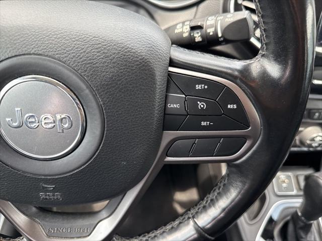 used 2020 Jeep Cherokee car
