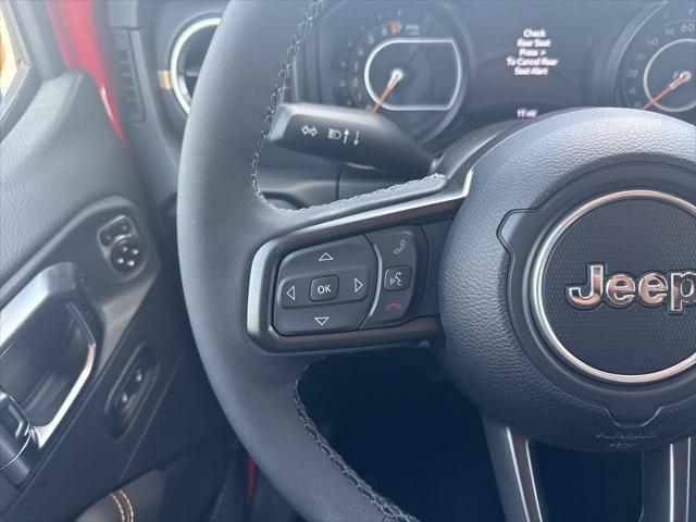 new 2025 Jeep Gladiator car, priced at $44,697