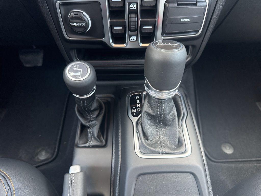 new 2025 Jeep Gladiator car, priced at $44,725