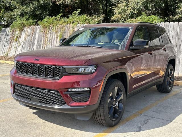 new 2025 Jeep Grand Cherokee car, priced at $48,530