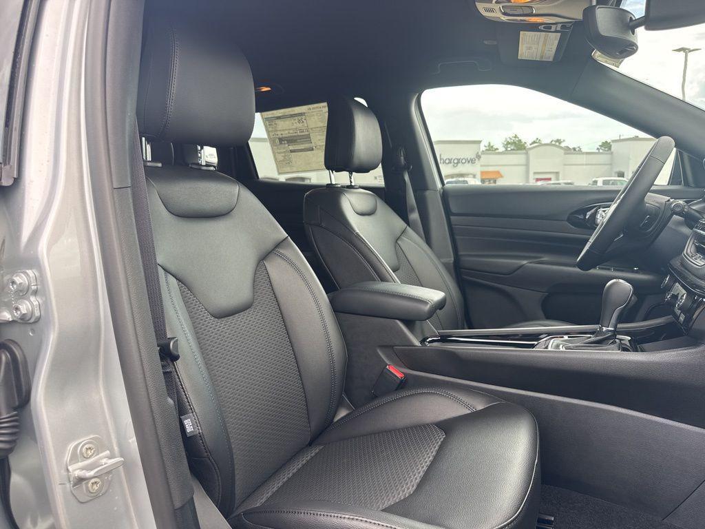 new 2026 Jeep Compass car, priced at $31,410