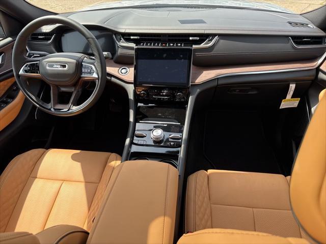 new 2025 Jeep Grand Cherokee L car, priced at $57,881