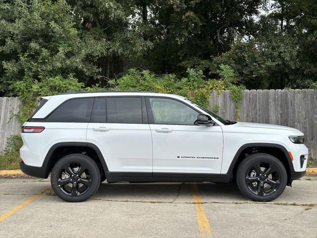 new 2024 Jeep Grand Cherokee car, priced at $41,575