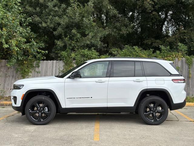 new 2024 Jeep Grand Cherokee car, priced at $41,575