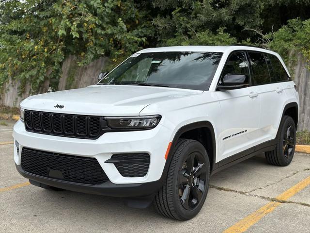 new 2024 Jeep Grand Cherokee car, priced at $41,575