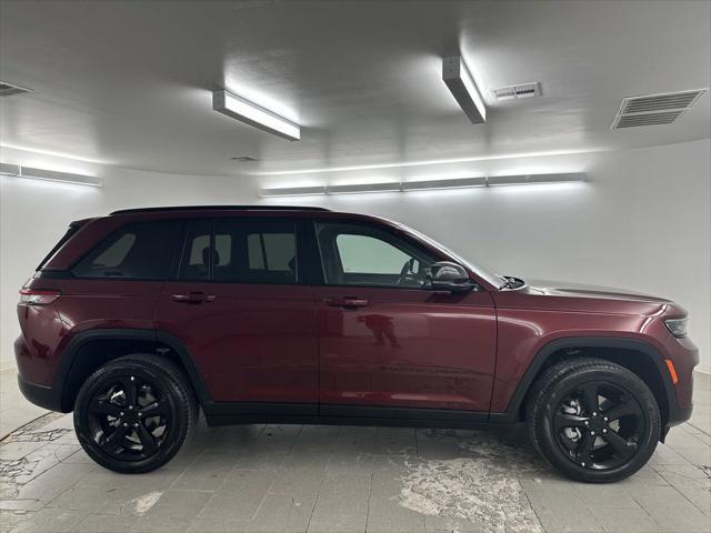 new 2024 Jeep Grand Cherokee car, priced at $41,535