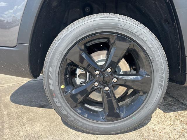 new 2025 Jeep Grand Cherokee L car, priced at $41,870