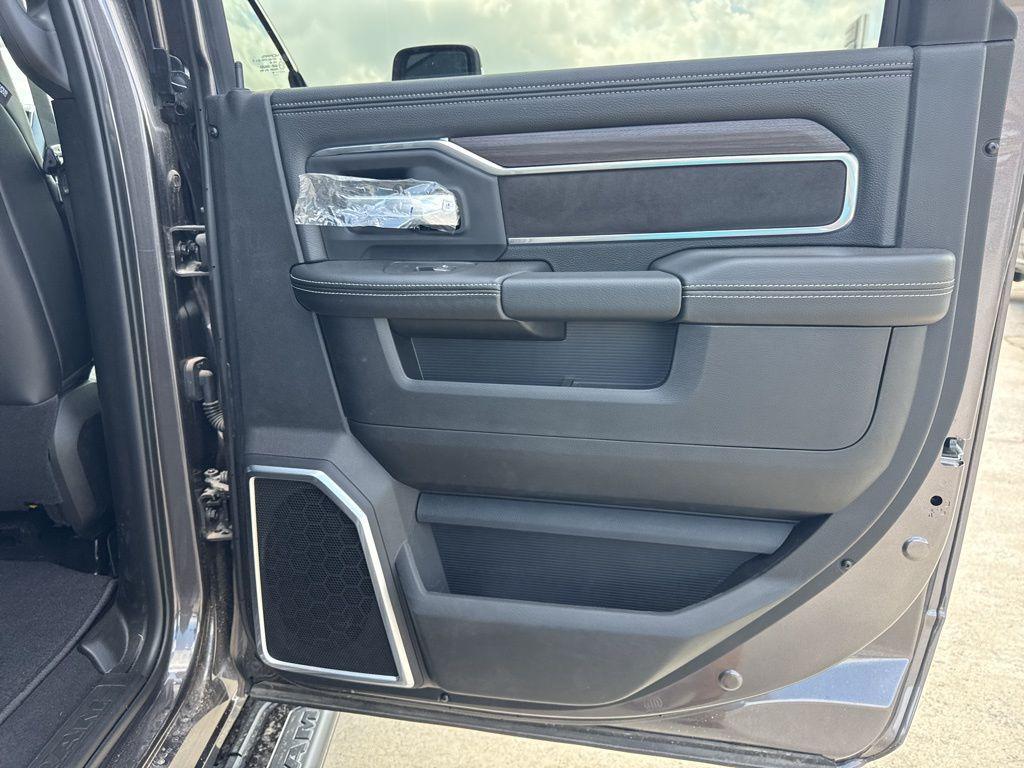 new 2025 Ram 2500 car, priced at $76,885