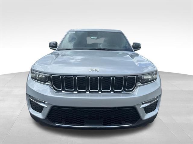 new 2025 Jeep Grand Cherokee car, priced at $47,946