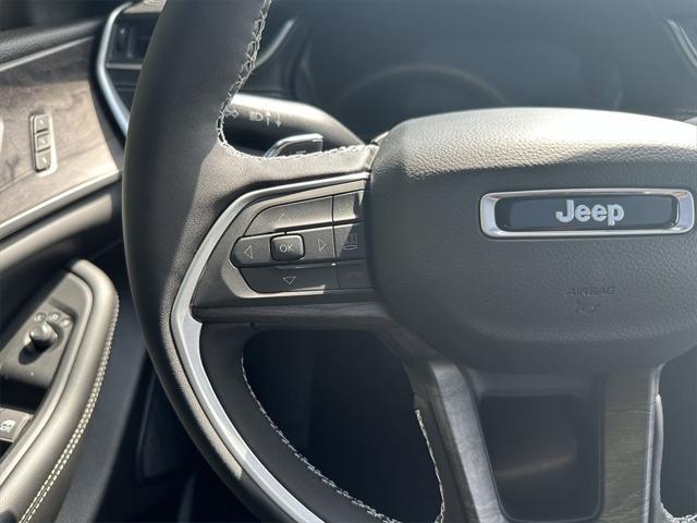 new 2024 Jeep Grand Cherokee L car, priced at $50,460