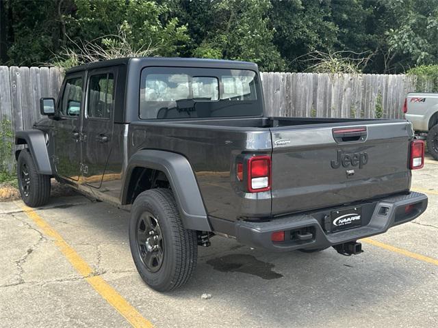 new 2024 Jeep Gladiator car, priced at $38,275