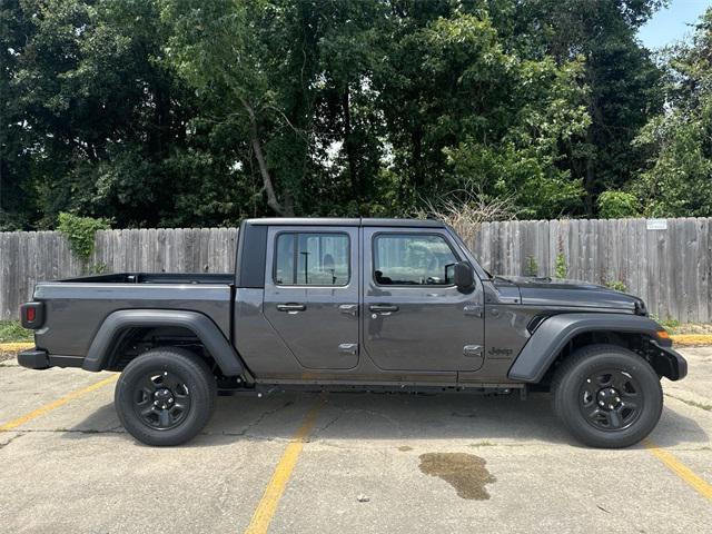 new 2024 Jeep Gladiator car, priced at $38,275