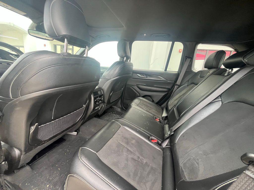 used 2024 Jeep Grand Cherokee car, priced at $33,000
