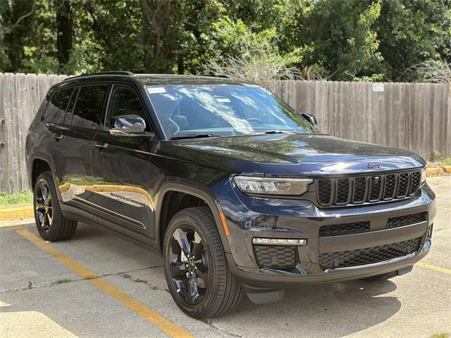 new 2024 Jeep Grand Cherokee L car, priced at $52,555