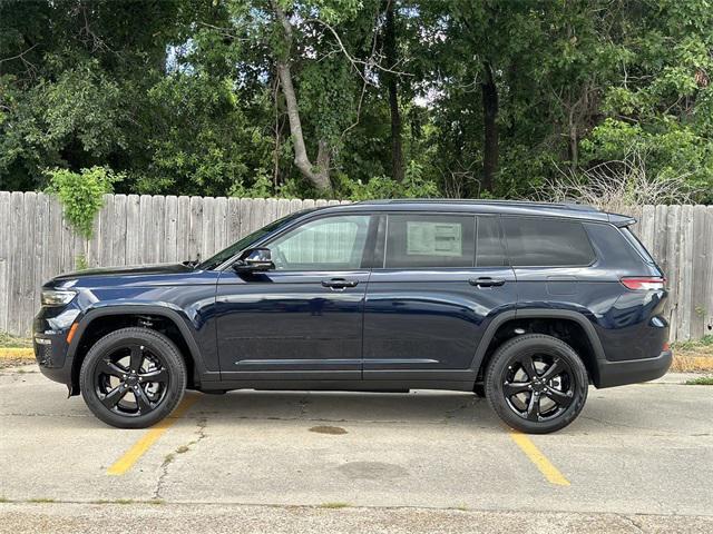 new 2024 Jeep Grand Cherokee L car, priced at $52,555