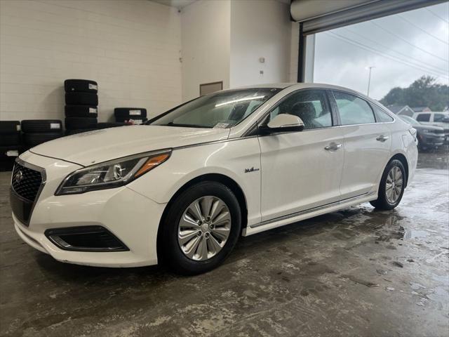 used 2016 Hyundai Sonata Hybrid car, priced at $14,400