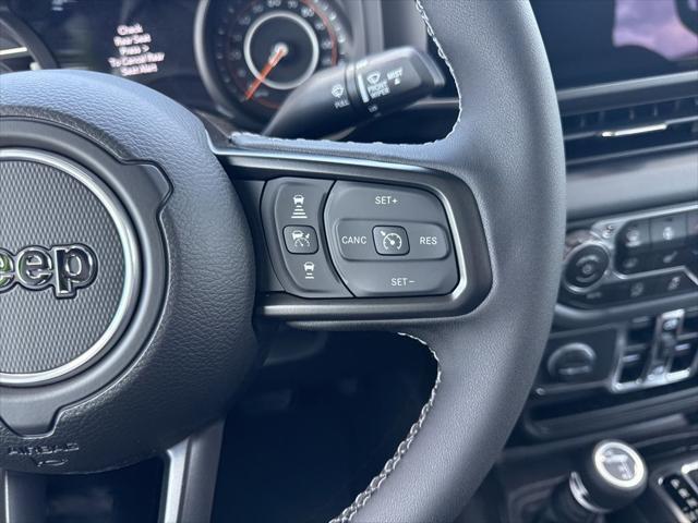 new 2025 Jeep Gladiator car, priced at $49,393