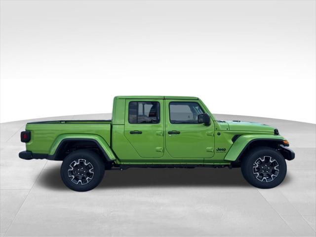 new 2025 Jeep Gladiator car, priced at $49,393