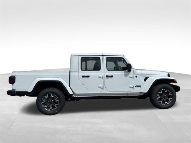 new 2025 Jeep Gladiator car, priced at $48,798