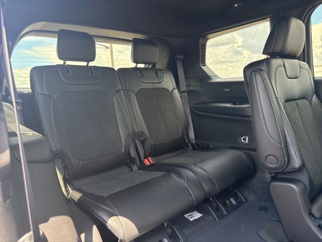 new 2025 Jeep Grand Cherokee L car, priced at $42,834