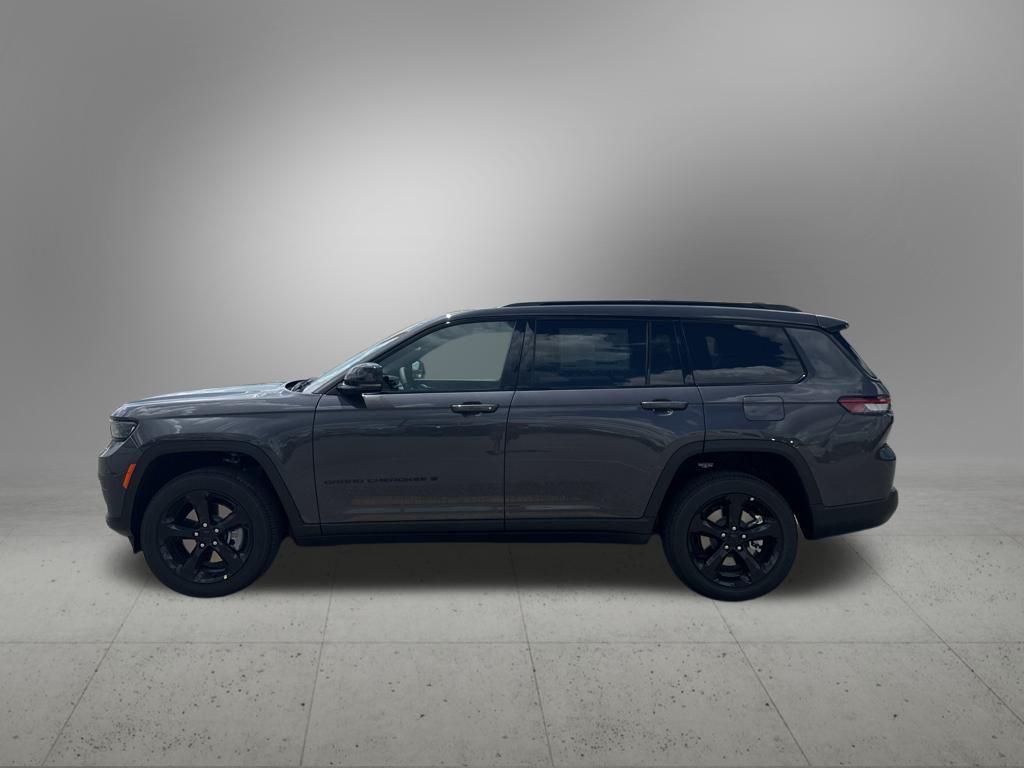 new 2025 Jeep Grand Cherokee L car, priced at $42,875