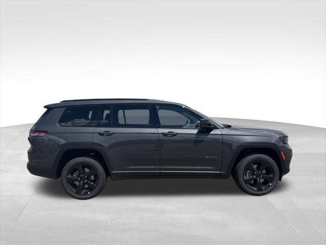 new 2025 Jeep Grand Cherokee L car, priced at $42,834