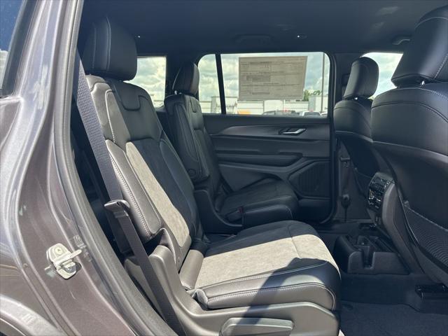 new 2025 Jeep Grand Cherokee L car, priced at $42,834