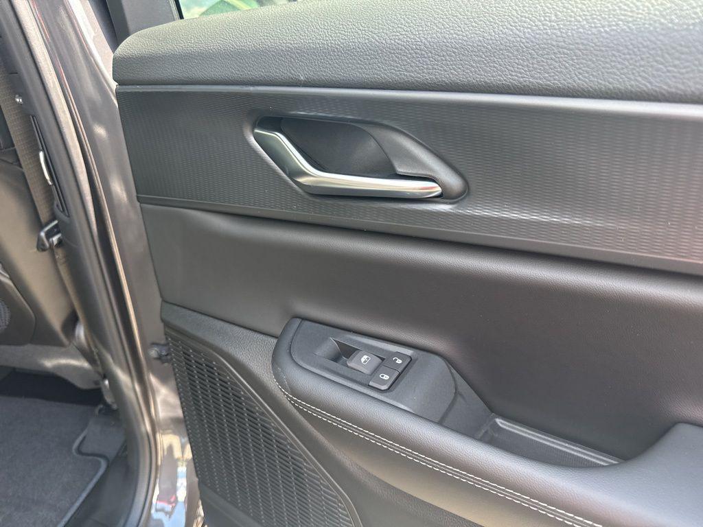 new 2025 Jeep Grand Cherokee L car, priced at $42,875