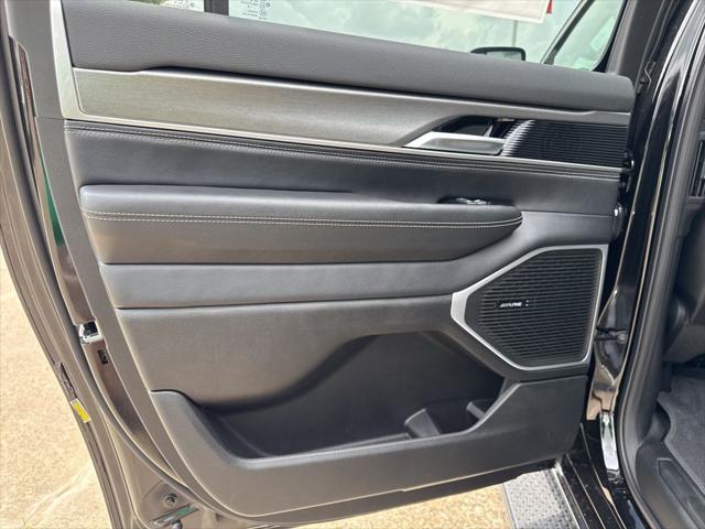 new 2025 Jeep Wagoneer L car, priced at $72,225