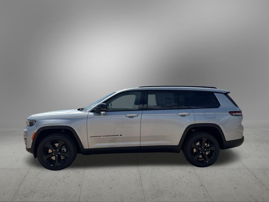 new 2025 Jeep Grand Cherokee L car, priced at $45,370