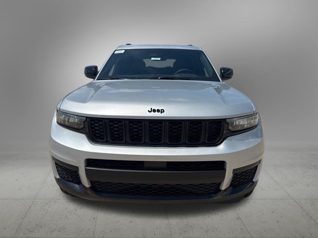 new 2025 Jeep Grand Cherokee L car, priced at $45,370