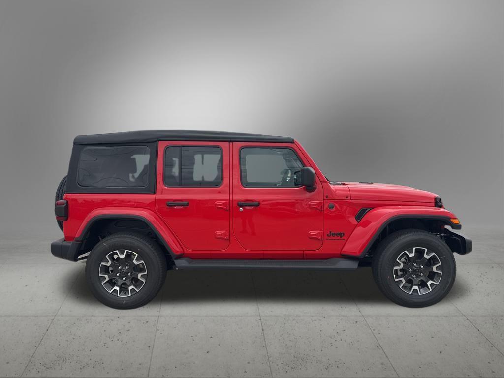 new 2025 Jeep Wrangler car, priced at $47,215