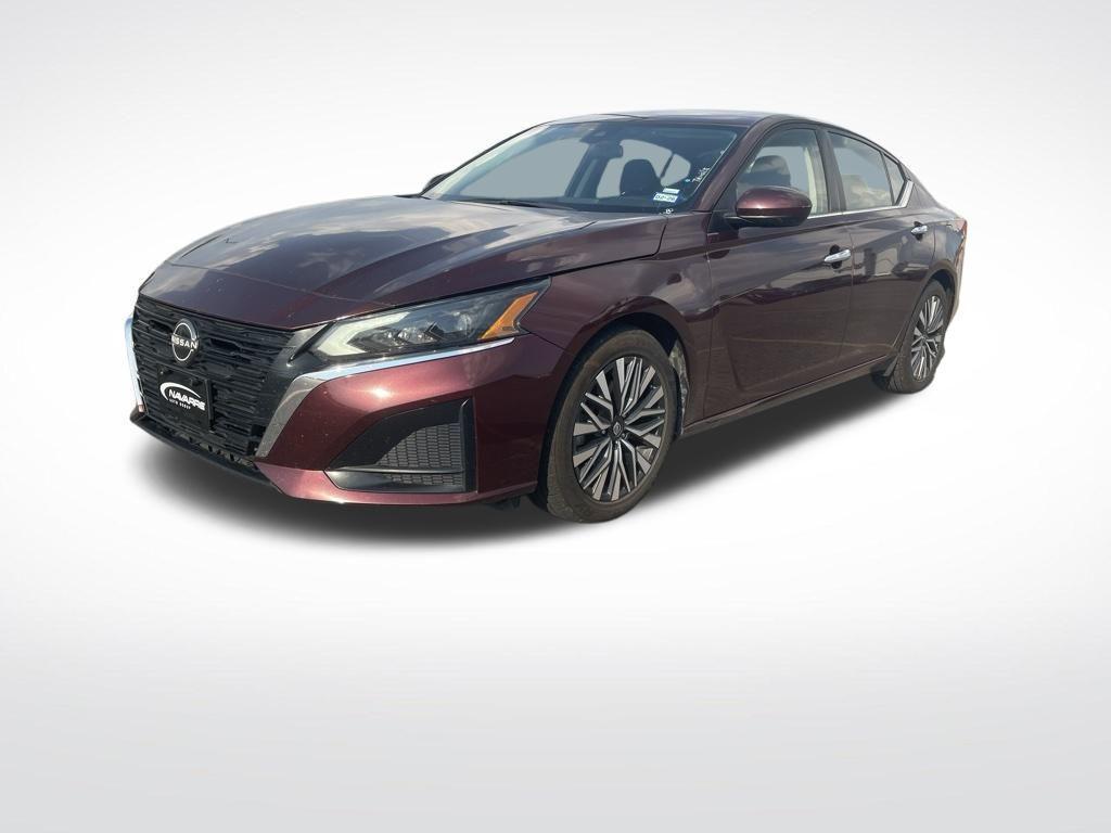 used 2023 Nissan Altima car, priced at $20,800