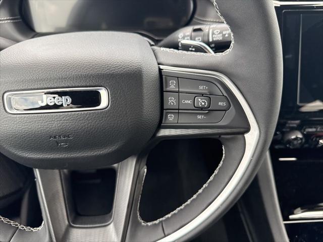 new 2025 Jeep Grand Cherokee car, priced at $38,774