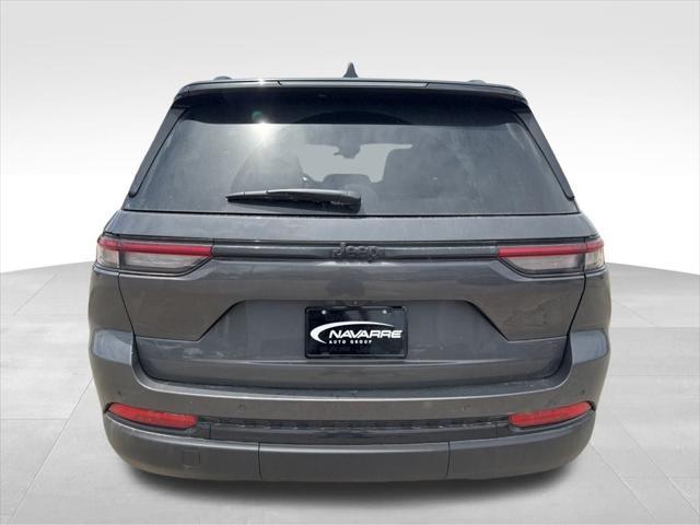 new 2025 Jeep Grand Cherokee car, priced at $38,774