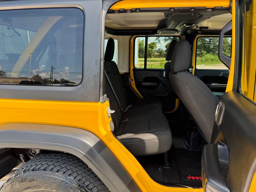 used 2019 Jeep Wrangler Unlimited car, priced at $28,900