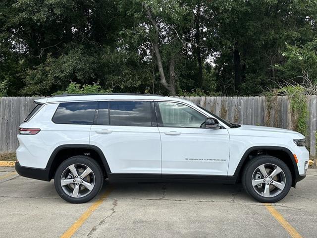 new 2024 Jeep Grand Cherokee L car, priced at $49,865