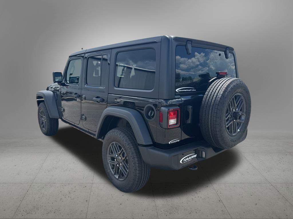 new 2025 Jeep Wrangler car, priced at $47,035