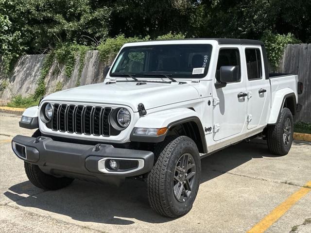 new 2024 Jeep Gladiator car, priced at $40,540