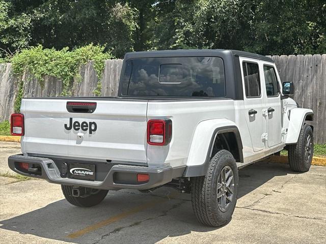 new 2024 Jeep Gladiator car, priced at $40,540