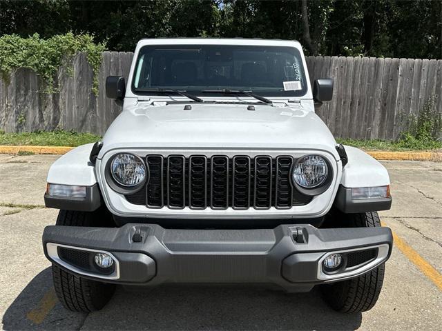 new 2024 Jeep Gladiator car, priced at $43,175