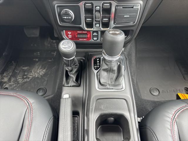 new 2025 Jeep Wrangler car, priced at $62,740