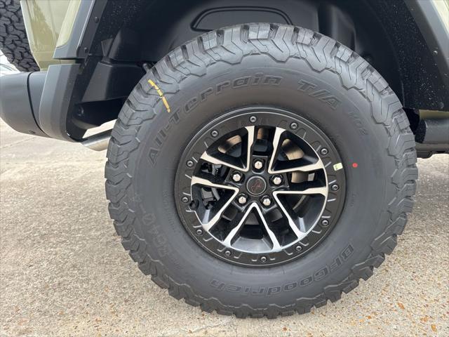 new 2025 Jeep Wrangler car, priced at $62,740