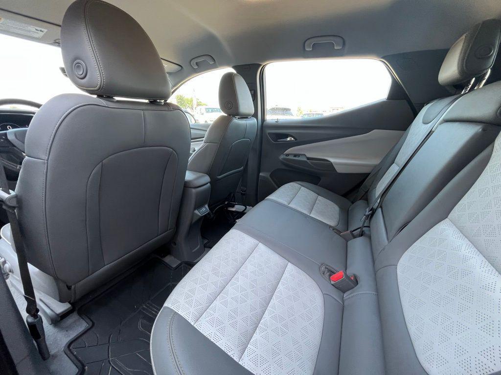 used 2022 Chevrolet Bolt EUV car, priced at $18,995