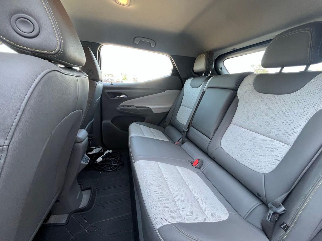 used 2022 Chevrolet Bolt EUV car, priced at $18,995