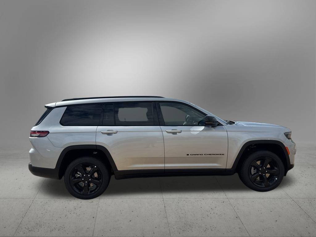 new 2025 Jeep Grand Cherokee L car, priced at $42,370