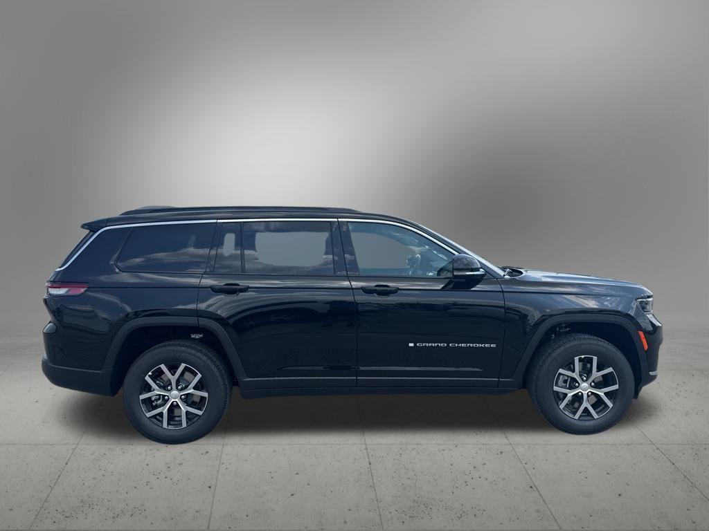 new 2025 Jeep Grand Cherokee L car, priced at $47,105